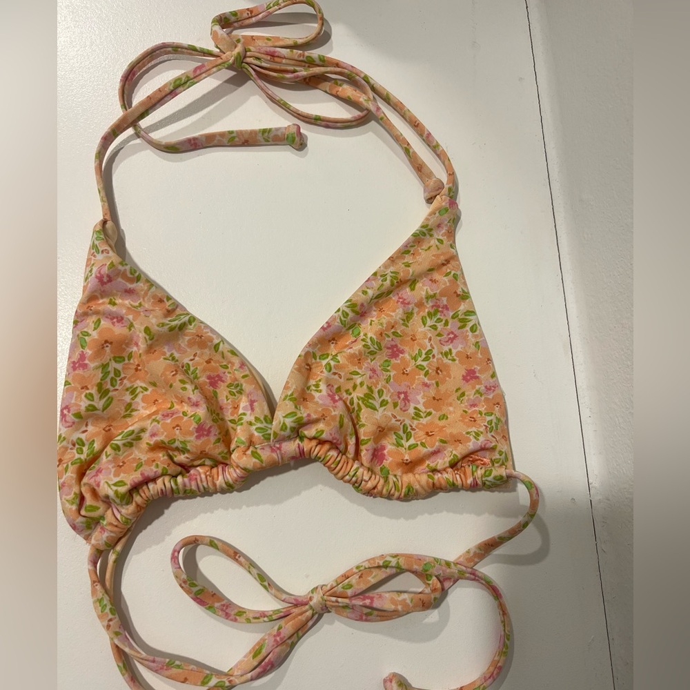 Billabong XS floral bikini